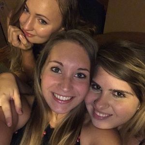 Meet your Posher, Victoria